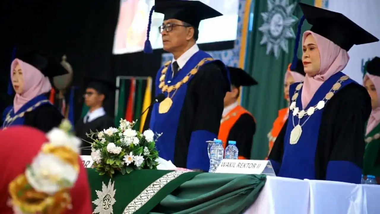 UM Bulukumba Wisuda 310 Sarjana, Teguhkan Kampus Berkarakter dan Perkuat Kolaborasi dengan BAZNAS